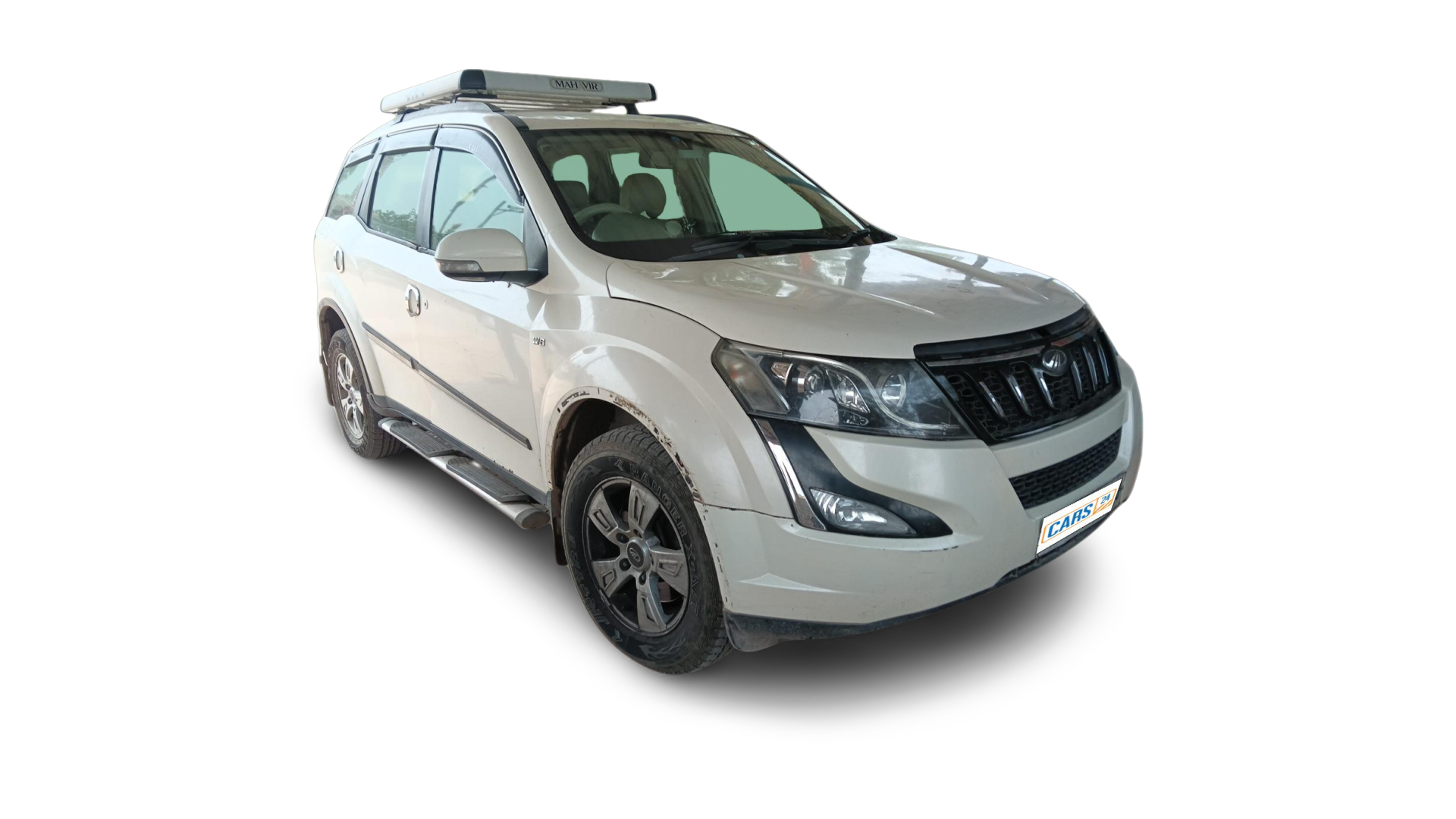 Mahindra XUV500-img